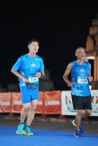 BIB: 43480, 42184
                            <button type="button" onclick="openModal(19771539)" class="btn btn-primary btn-sm float-right btn-popup" data-toggle="modal" data-target=".modal-high-quality">
                        <i class="fas fa-shopping-cart"></i> Add to Cart
                    </button>
                                            <button type="button" onclick="isThisMe(19771539, true)" class="btn btn-success btn-sm float-right btn-popup btn-isme hidden" data-toggle="tooltip" data-placement="bottom" title="นี่คือรูปของคุณใช่ไหม คลิกที่นี่เพื่อเอาเข้าอัลบั้ม">
                        <i class="fas fa-plus"></i> Add to album
                    </button>
                    <button type="button" onclick="isThisMe(19771539, false)" class="btn btn-warning btn-sm float-right btn-popup btn-isnotme hidden">
                        <i class="fas fa-ban"></i> Remove from album
                    </button>